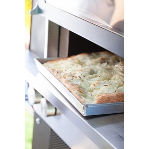 Stolní hybridní pec na pizzu Fontana Forni PIERO - výkonná pizza pec umožňující alternativní použití plynu nebo dřeva